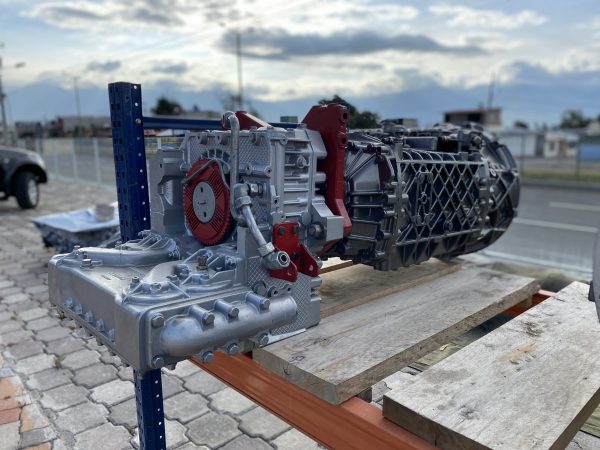 Caja De Camion Zf Con It 16S221 - Imagen 5