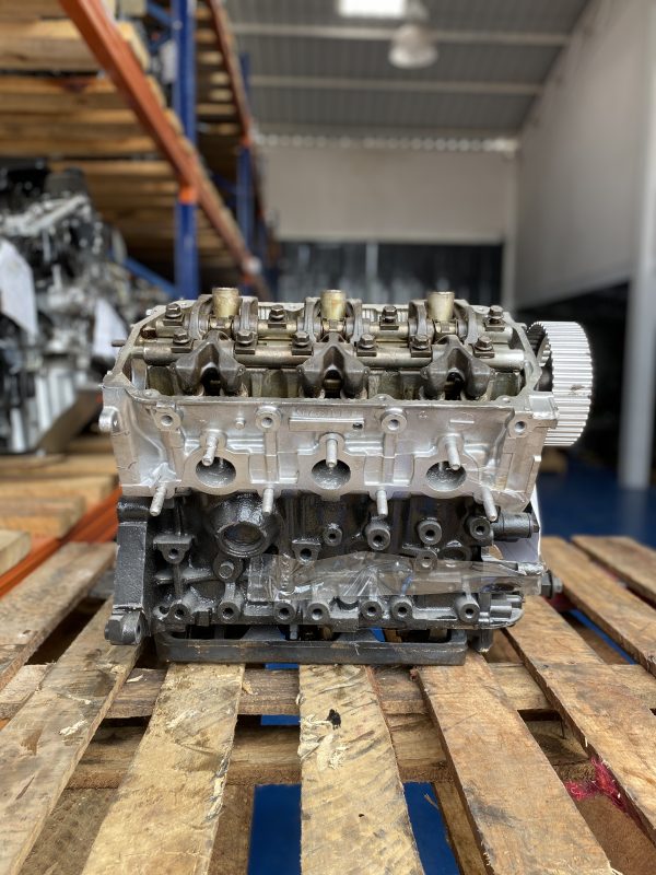 Motor 7/8 Mitsubishi  2.5 (6G73) - Imagen 4