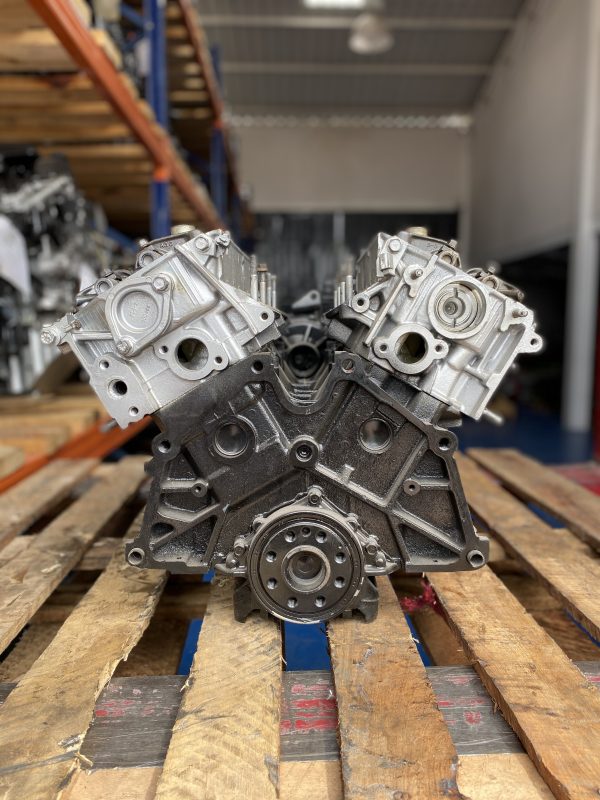 Motor 7/8 Mitsubishi  2.5 (6G73)