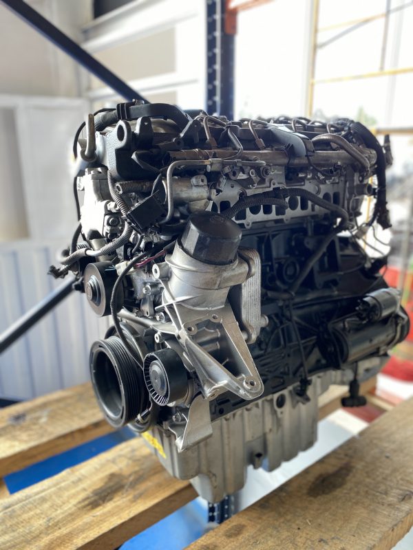 Motor Mercedes-Benz Sprinter 2.1 L (6119)