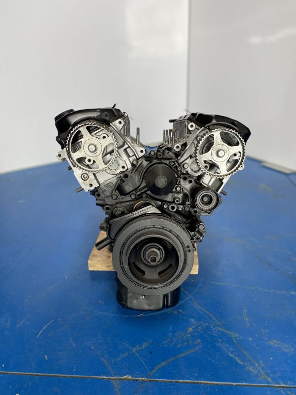 Motor 7/8 Mitsubishi 2.5 (6G73)