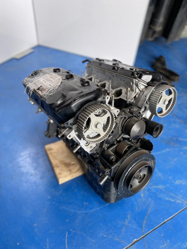 Motor 7/8 Mitsubishi 2.5 (6G73) - Imagen 2