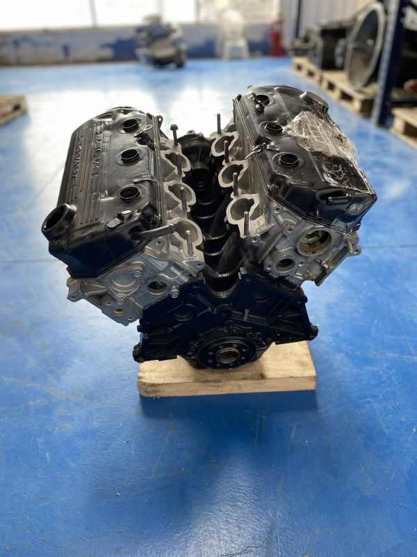 Motor 7/8 Mitsubishi 2.5 (6G73) - Imagen 6