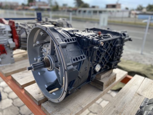 Caja De Camion Zf Sin It 16S221 - Imagen 3