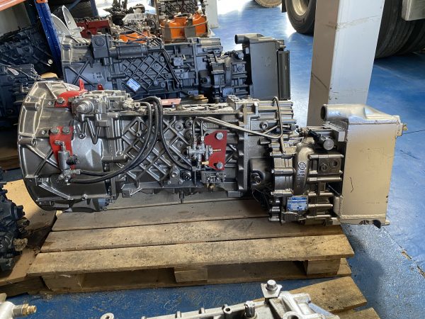 Caja De Camion Zf Con It 16S2221