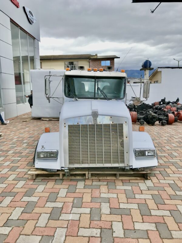 Cabina Cabezal Kenworth T800 Sin Litera - Imagen 3
