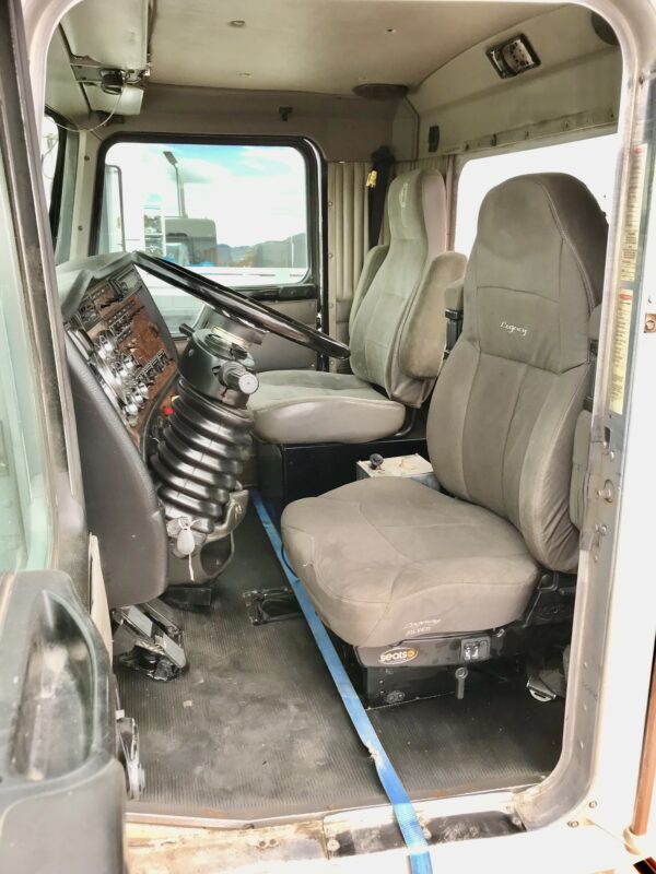 Cabina Cabezal Kenworth T800 Sin Litera - Imagen 13