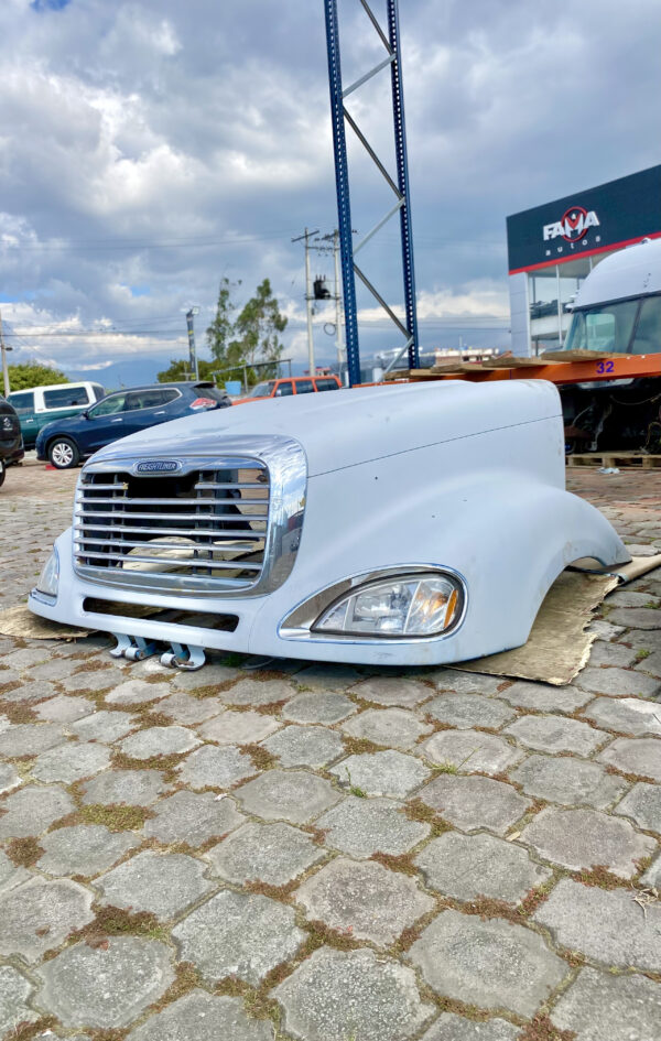 Cabina Cabezal Freightliner Columbia - Imagen 9