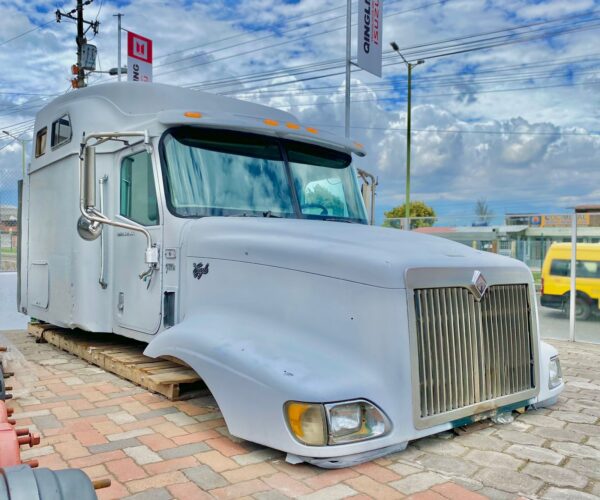 Cabina Cabezal International Eagle 9200 - Imagen 14